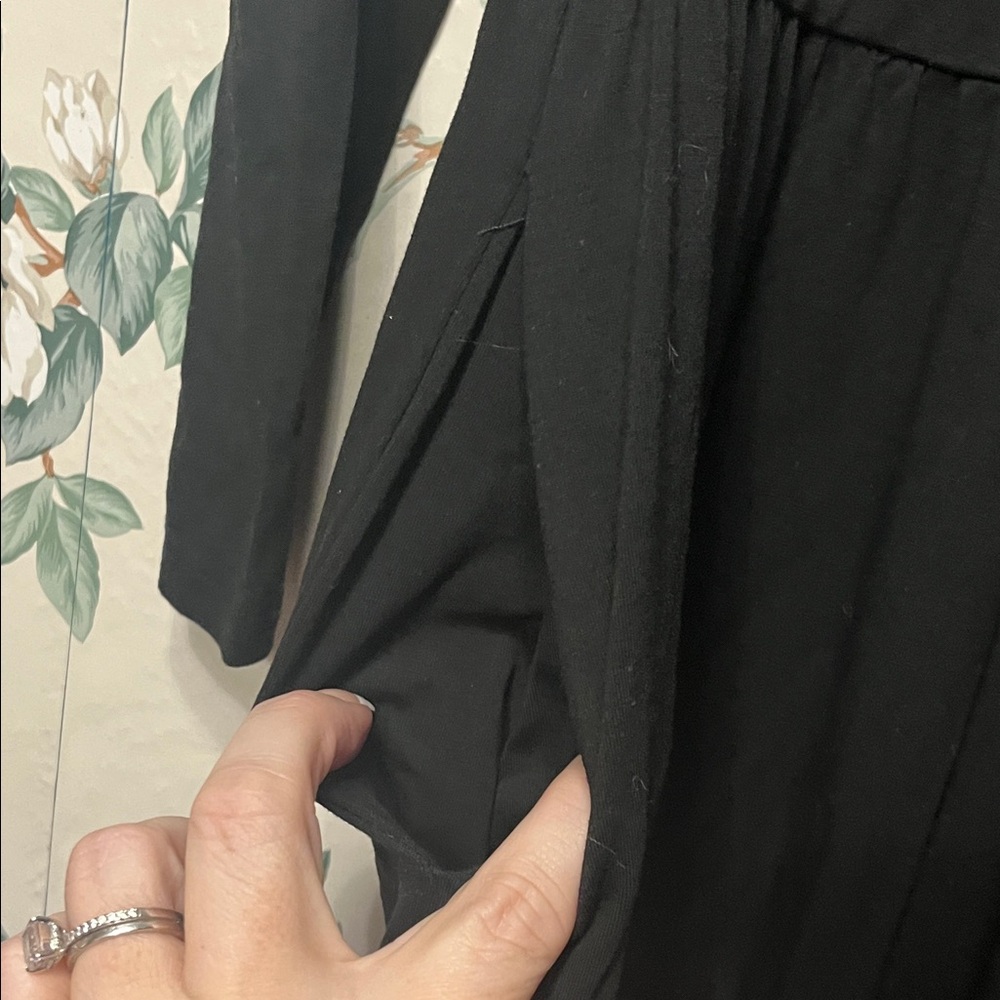 💁‍♀️WOMENS Classic Black Long-Sleeve Maxi Dress by ZESICA - Picture 3 of 9